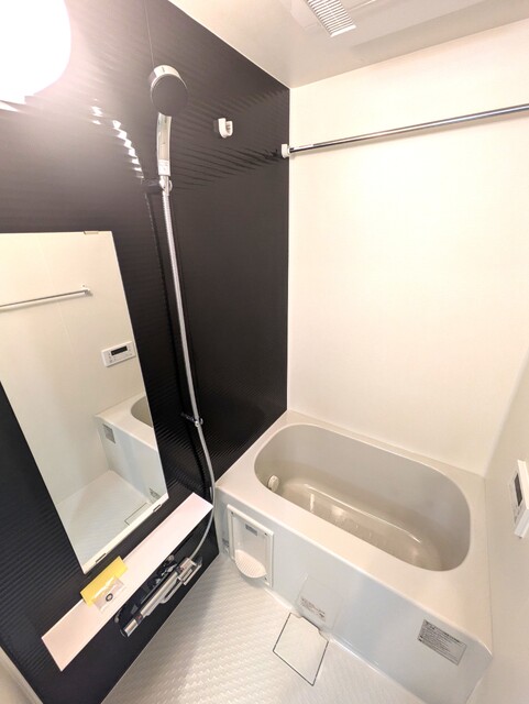 バス・シャワールーム　（施工前）同間取参考写真