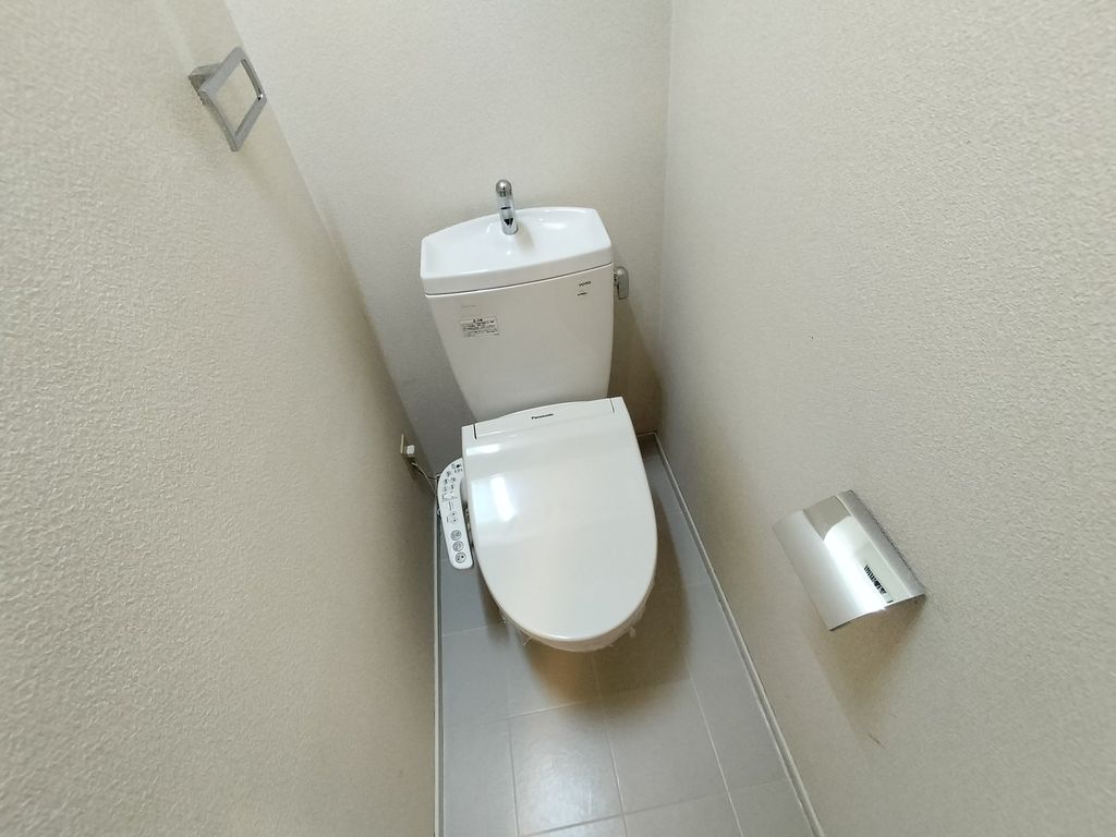 トイレ　トイレ