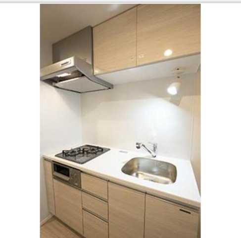 キッチン　写真は同タイプ住戸です。