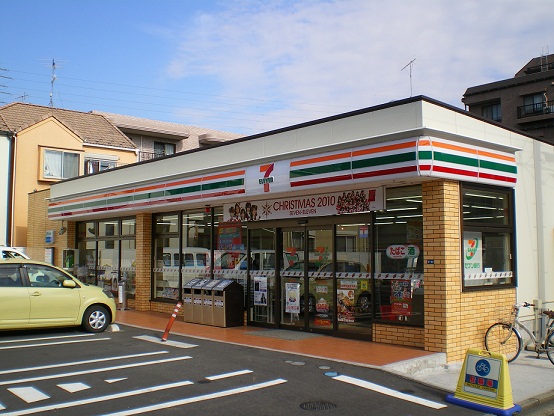 コンビニ　セブンイレブン川崎木月3丁目店（コンビニ）まで315m