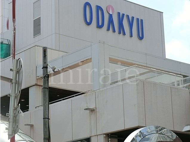 ショッピングセンター　小田急百貨店町田店（ショッピングセンター）まで900m