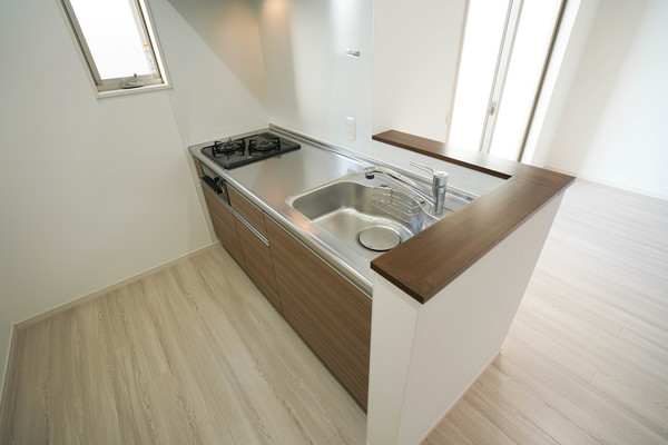 キッチン　同じ建物の別なお部屋