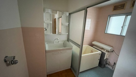 洗面設備　※別部屋の写真です