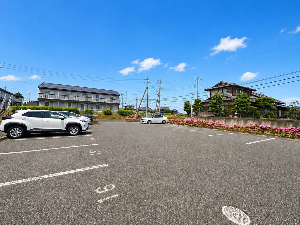 駐車場　駐車場