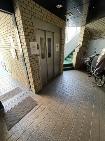 ロビー