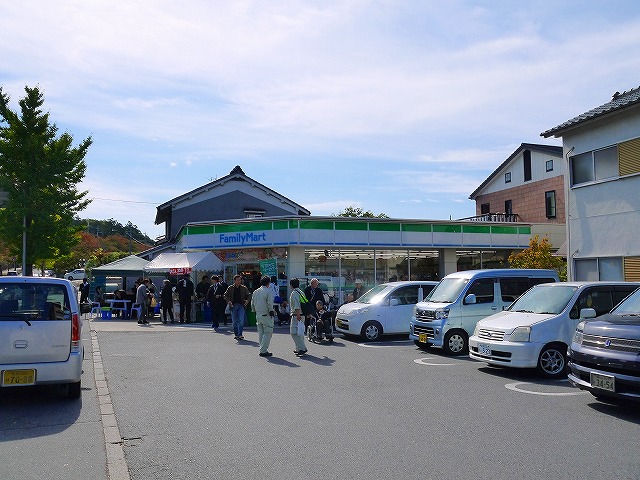 コンビニ　ファミリーマート　大西天理東店（コンビニ）まで495m