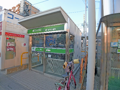 銀行　ゆうちょ銀行さいたま支店新越谷駅西口内出張所（銀行）まで149m