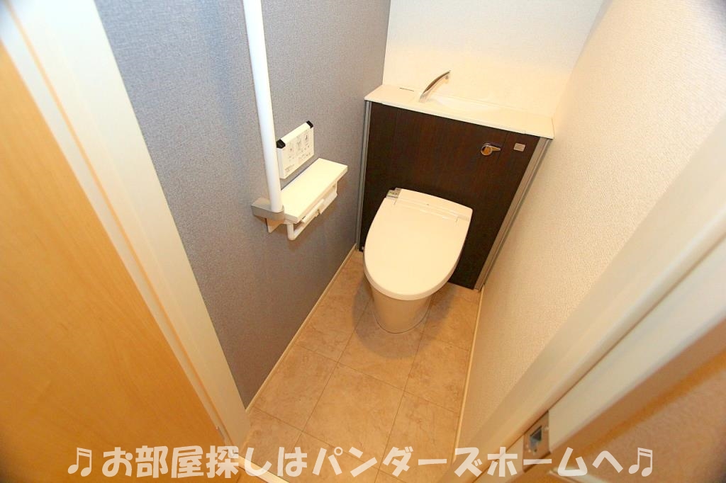 コンフォート星田のトイレ写真