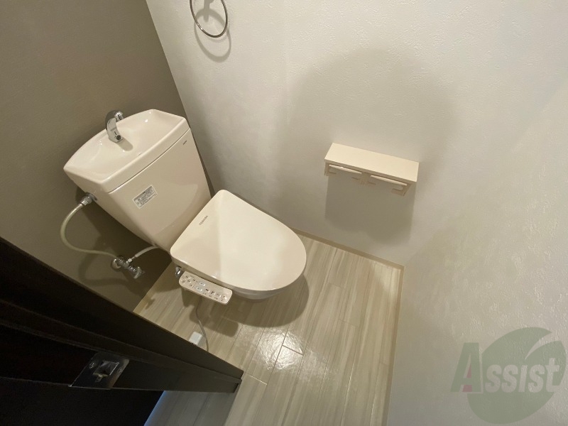 トイレ　トイレです。ウォシュレット付を探している方、おすすめです。