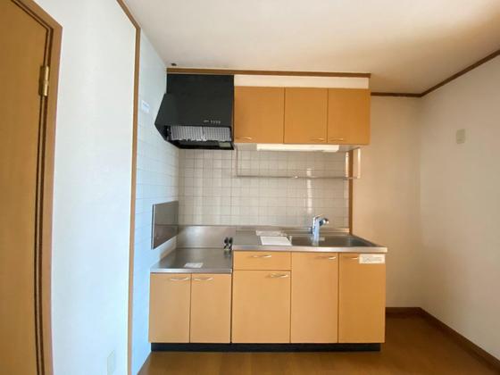 キッチン　※別部屋の写真です