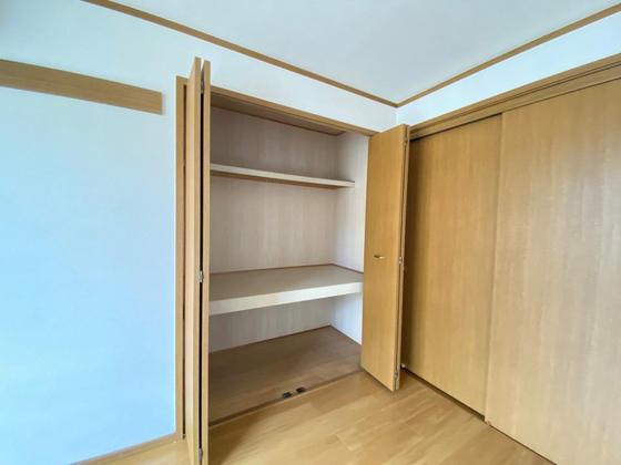収納　※別部屋の写真です