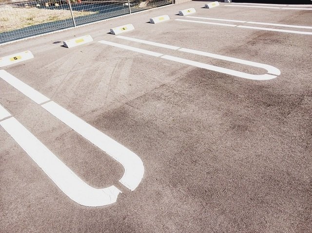 駐車場　車をお持ちの方に嬉しい駐車場付きの物件です