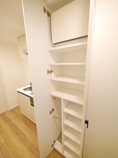 玄関　★同タイプ参照★別部屋の写真です★