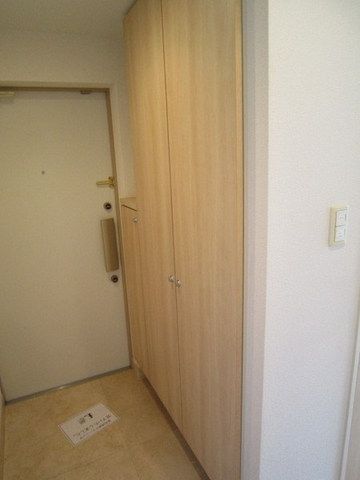 玄関　シューズＢＯＸ付き玄関