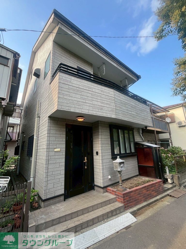 建物外観　エントランス