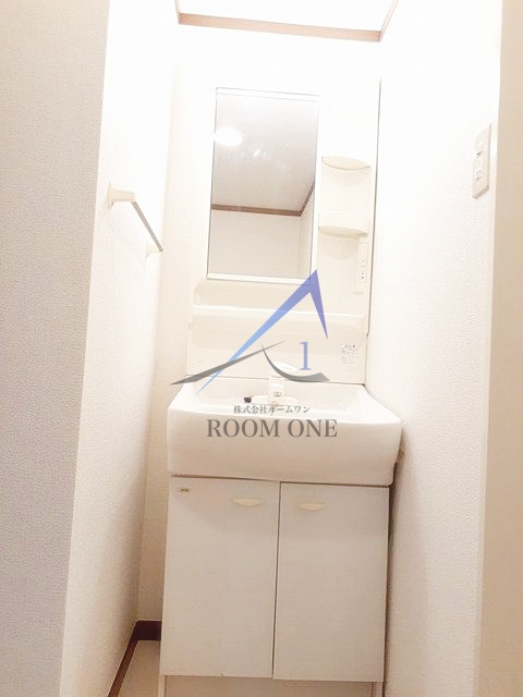 洗面設備　洗面台です。