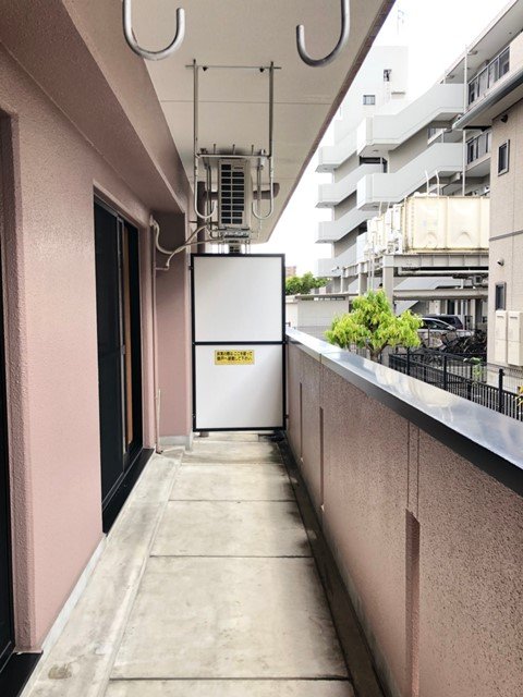 バルコニー　バルコニー