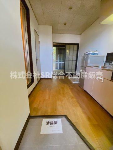 メゾン金岡の玄関写真