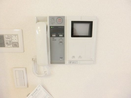 セキュリティ　モニター付インターホン