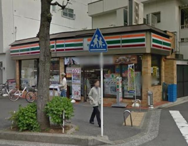 コンビニ　セブンイレブン（コンビニ）まで350m