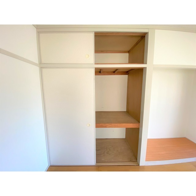 収納　押入(開)