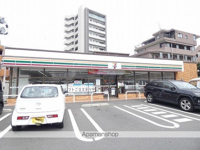 コンビニ　セブンイレブン鹿児島大学前店（コンビニ）まで111m