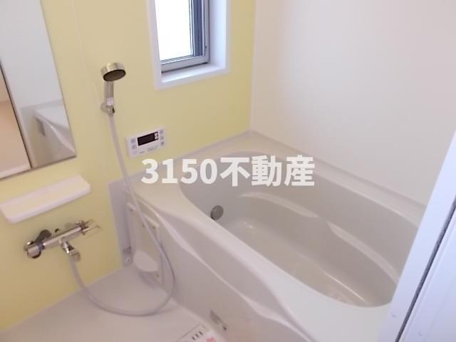 バス・シャワールーム　ゆったり過ごせるお風呂です