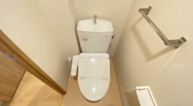 トイレ　清潔感のあるトイレです