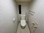 トイレ　トイレです。ウォシュレット付を探している方、おすすめです。
