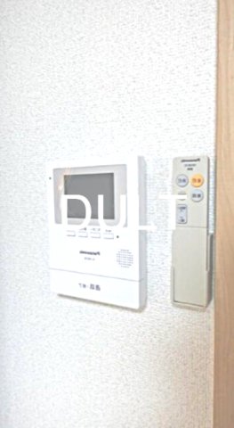 セキュリティ　モニター付きインターホンです。