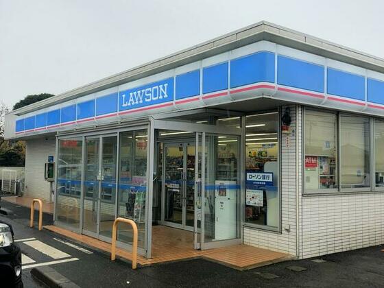 コンビニ　ローソン柏豊四季店（コンビニ）まで562m