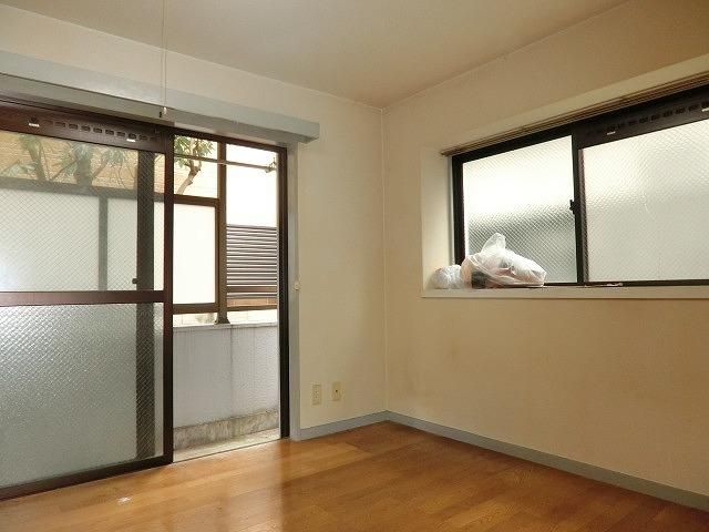 その他部屋・スペース　★角部屋二面採光★