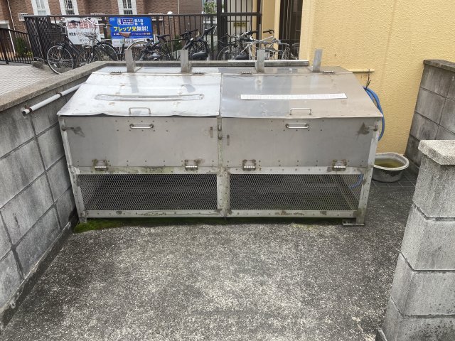 その他　ゴミ捨て場（その他）まで10m