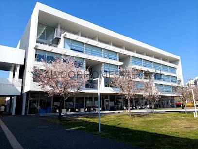 大学・短大　横浜市立大学 金沢八景キャンパス（大学・短大）まで4051m