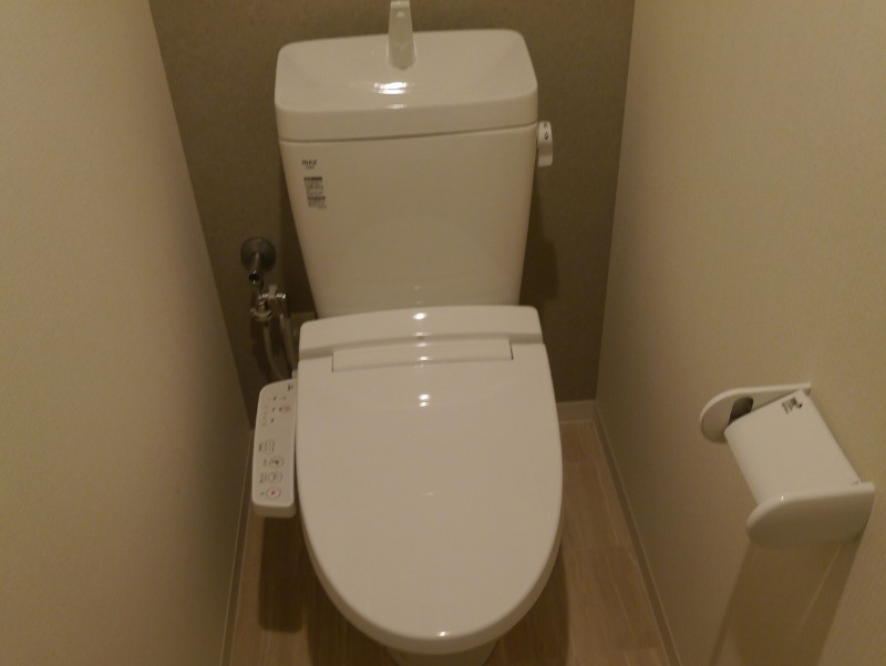 トイレ　同型タイプ