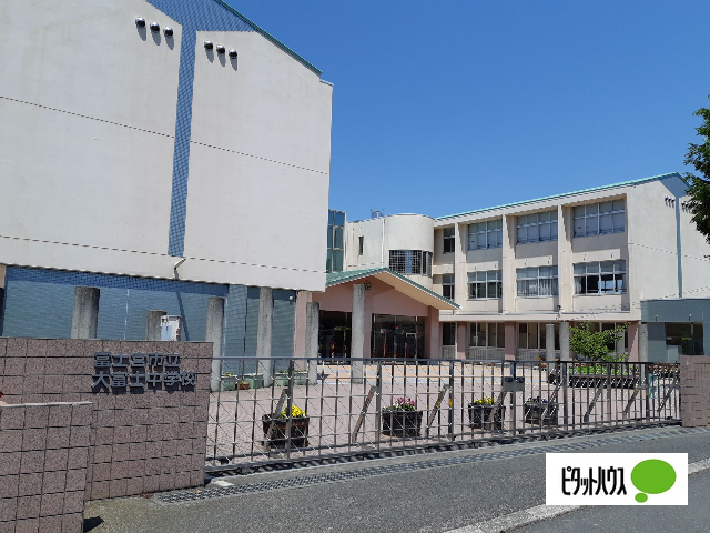 中学校　富士宮市立大富士中学校（中学校）まで1252m