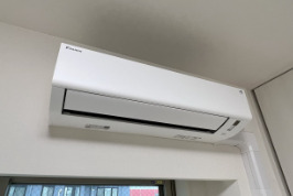 省エネ性能ラベル　エアコン
