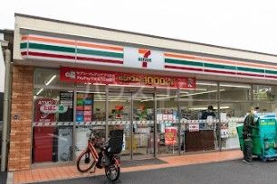 コンビニ　セブン-イレブン 西早稲田１丁目新目白通り店（コンビニ）まで991m