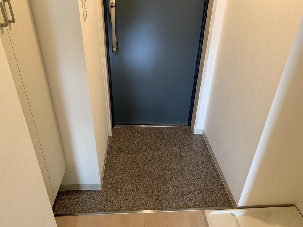玄関　☆同マンションの別部屋です☆