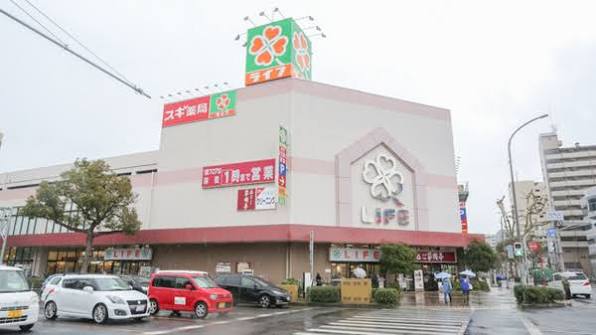 ドラックストア　スギ薬局神戸駅前店（ドラッグストア）まで43m