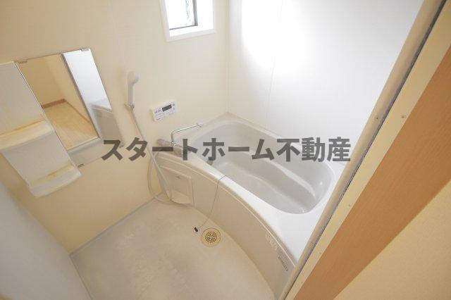 バス・シャワールーム　きれいなお風呂です