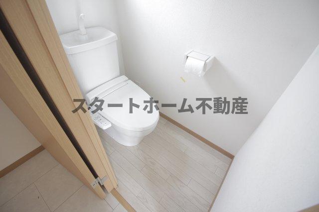 トイレ　コンパクトで使いやすいトイレです