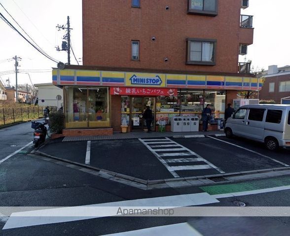コンビニ　ミニストップ（コンビニ）まで1361m