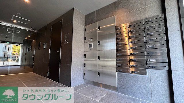 エントランス　エントランス