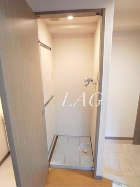 その他設備　室内洗濯機置き場になります。