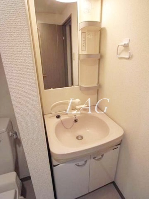 洗面設備　洗面台です。