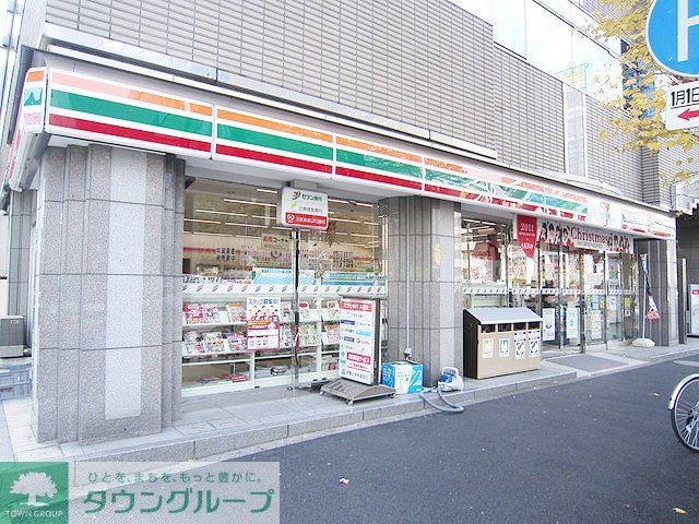 コンビニ　セブンイレブン（コンビニ）まで240m