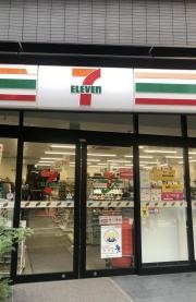 コンビニ　セブンイレブンヴィアイン赤坂店（コンビニ）まで93m