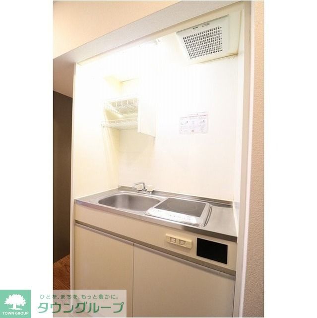キッチン　反転タイプ別部屋の写真です