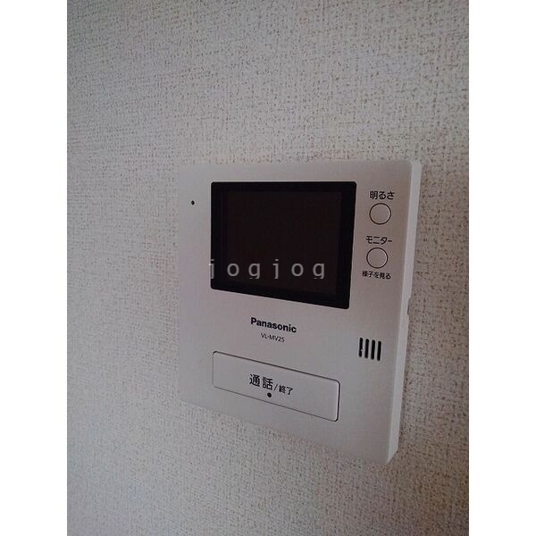 セキュリティ　モニター付きインターホンで来客確認も安心です！